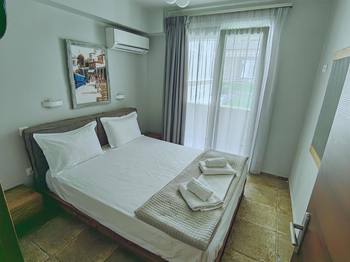 Bella Vista Apartments Keramoti Екстериор снимка
